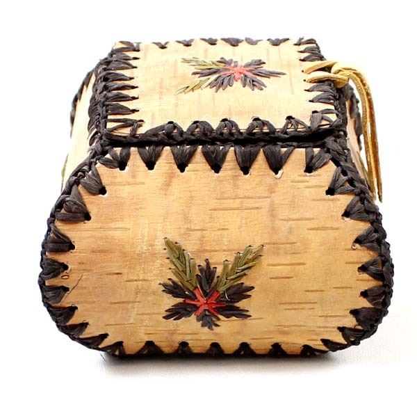 Vintage Ojibwe Birch Bark Sweetgrass Basket, Hill