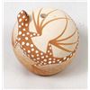 Image 3 : Zuni Pottery 3 Dimensional Lizard Seed Jar