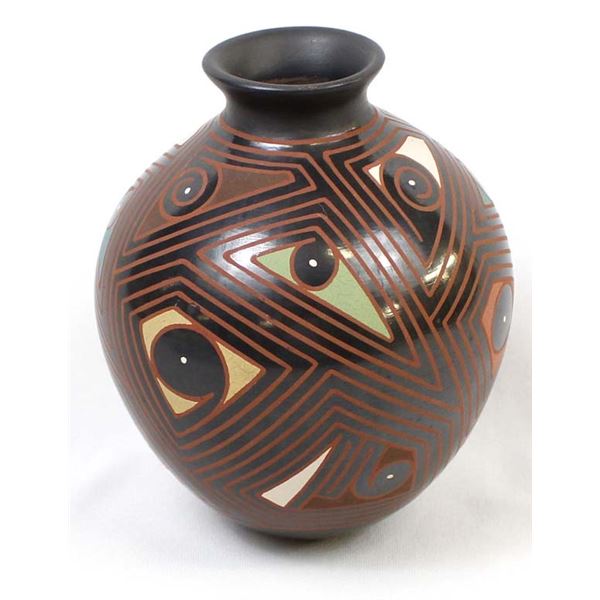 Mata Ortiz Polychrome Eye Dazzler Pot by Lucero
