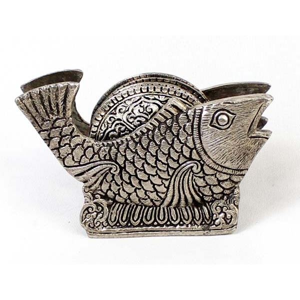 Vintage Metal Fish Coaster Set