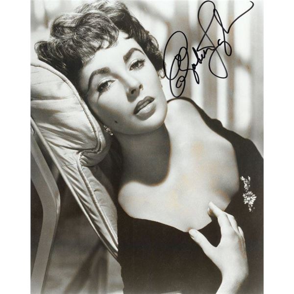 ELIZABETH TAYLOR SIGNED PHOTOGRAPH