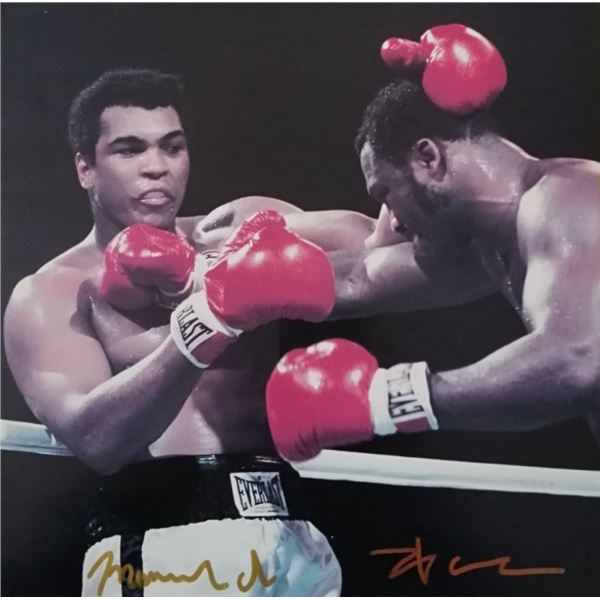 Photographer: Neil Leifer and Muhammad Ali signed picture.