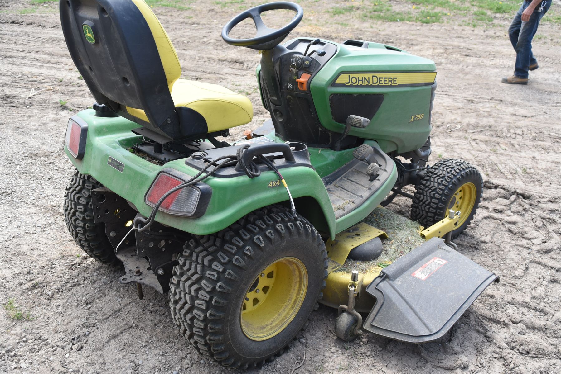 John Deere X758 60