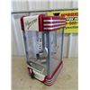Image 2 : Nostalgic Looking Popcorn Maker