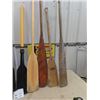 Image 3 : 8 Paddles - 4 Wood & 4 Plastic