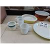 Image 3 : Pyrex Casserole Dishes, Mixing Bowls, Cups & More!