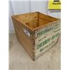 Image 2 : Wooden Butter Box & Cream Can
