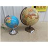 Image 1 : 2 Globes