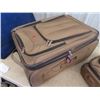 Image 2 : (HA) 3 Pc Luggage Set - Golden Color