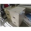 Image 2 : 2 Metal -2 Drawer Filing Cabinet