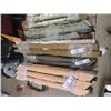 Image 3 : 50 Plus Stair Spindles - Painted