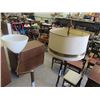 Image 2 : 2 VIntage Torche Floor Lamps