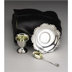 An Edwardian Silver Egg Set