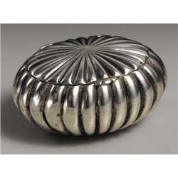 A Victorian Silver Patch Box 