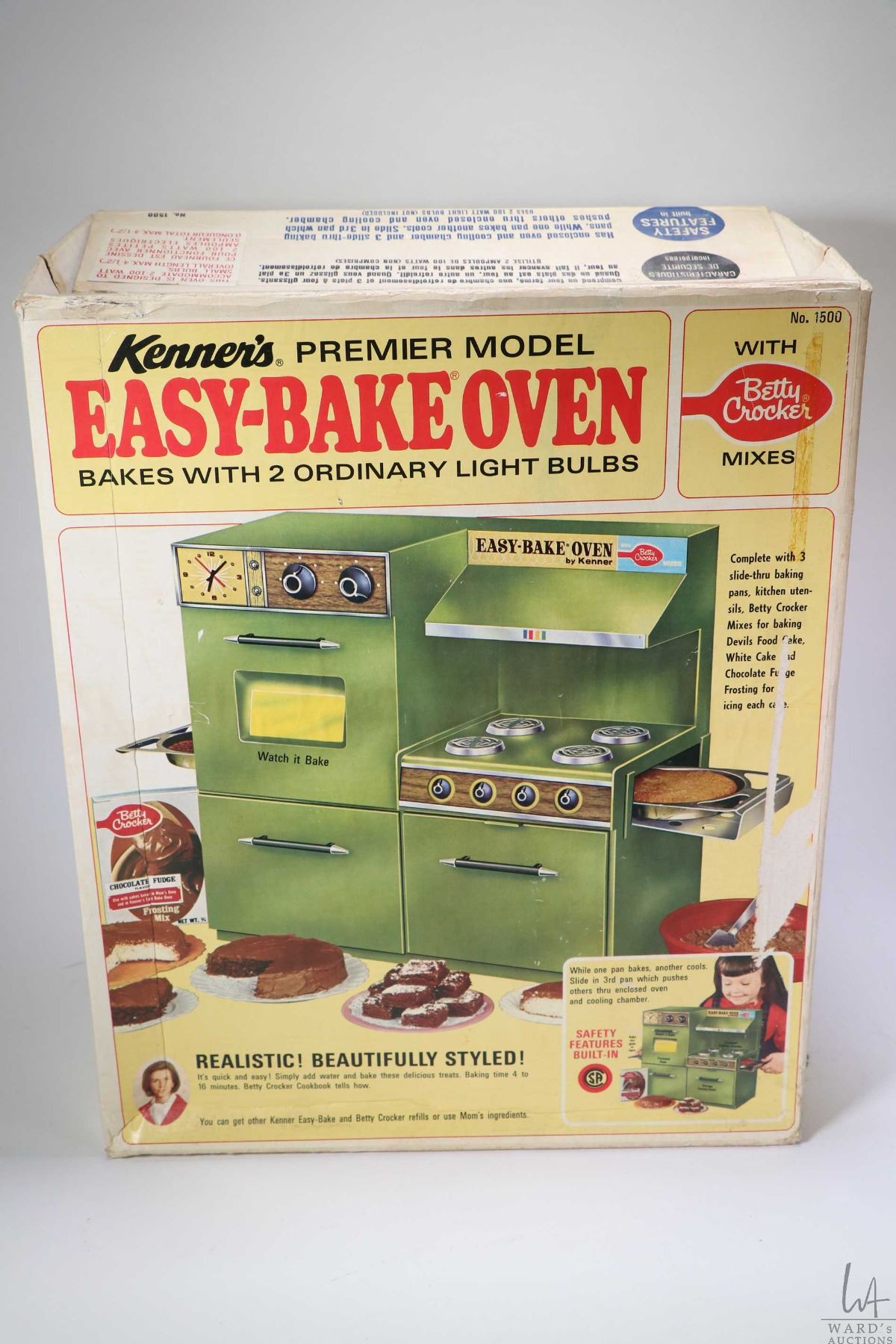 Vintage Easy-Bake Oven by Kenner with original baking pans