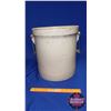 Image 2 : Medalta 5 Gal Crock (14-1/2"H x 13"Dia)