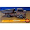 Image 2 : Antique Metal Toy Dump Truck (4-3/4"H x 12"L)