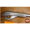 Image 2 : Vintage Daisy Trailboss BB Gun (30"L)