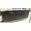 Image 3 : TRUE 3 DOOR REFRIGERATED BACKBAR COOLER