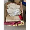 Image 1 : Lot of linens