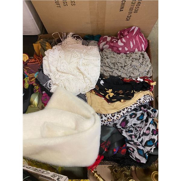 Lot scarves