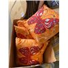 Image 1 : Lot throw cushions