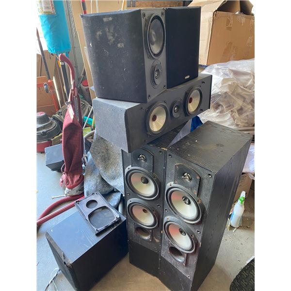 Lot of speakers