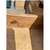 Image 2 : Solid wood desk