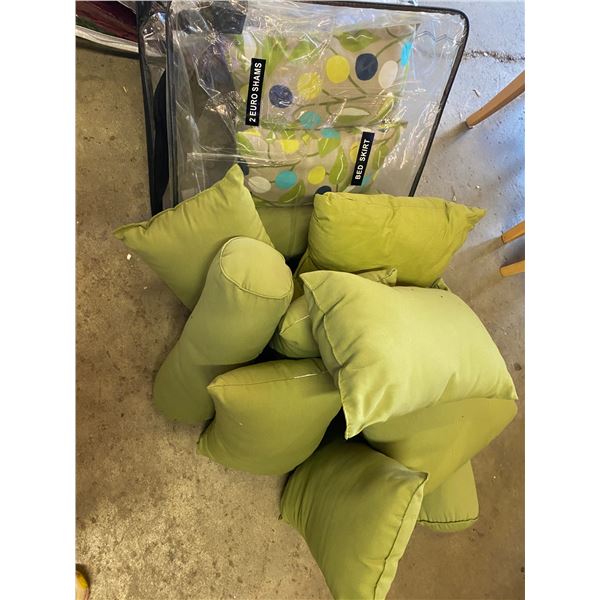 Green throw cushions more than pictured