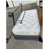 Image 1 : Single mattress box and bed rails