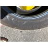Image 2 : Tire 205/75/r14
