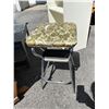 Image 1 : Vintage step stool