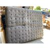 Image 1 : Split head queen bed