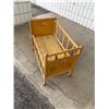 Image 1 : Doll crib