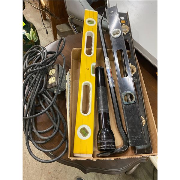 Lot of levels and cord ect