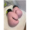 Image 1 : Boxing glove