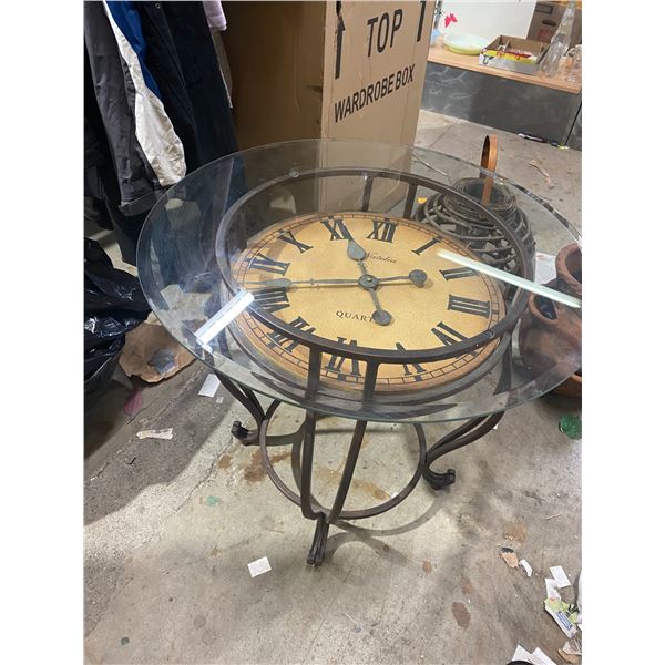 Clock side table