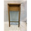 Image 1 : Smaller wash board
