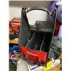 Image 1 : Tool carrier