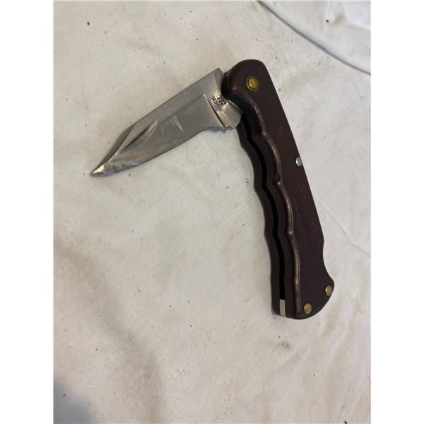 Buck knife