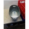 Image 2 : Coca-Cola trays and metal tin