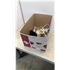 Image 1 : Box of clip-on light, vintage reading lights and more