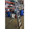 Image 3 : 6 FOOT ALUMINUM A FRAME LADDER