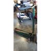 Image 1 : Green 6 ton Hydraulic floor Jack 41" by 48" 31" lift