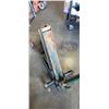 Image 5 : Green 6 ton Hydraulic floor Jack 41" by 48" 31" lift