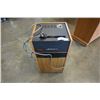 Image 1 : AMBASSADOR 400 VINTAGE PAPER SHREDDER - WORKING