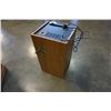 Image 4 : AMBASSADOR 400 VINTAGE PAPER SHREDDER - WORKING
