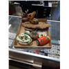 Image 1 : TRAY OF CHINA, DEER HEAD KEY RACK
