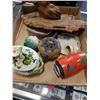 Image 3 : TRAY OF CHINA, DEER HEAD KEY RACK