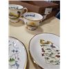 Image 6 : NORTHERN CANADIAN SOUVENIR TEA ITEMS - YUKON CUP AND SAUCER, INUVIK NORTH WEST TERRITORIES 2 CUPS AN